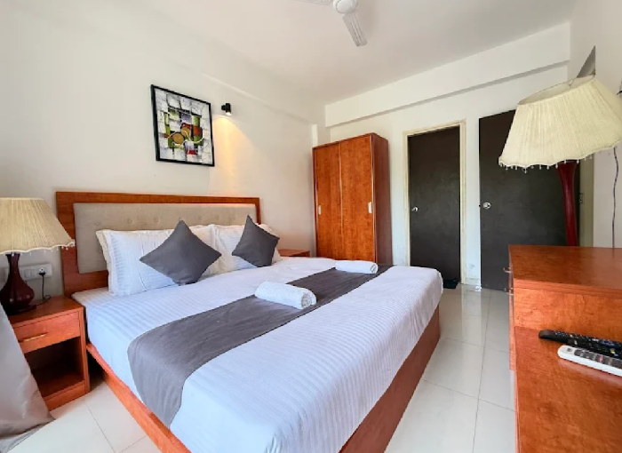 1 x Deluxe Room  